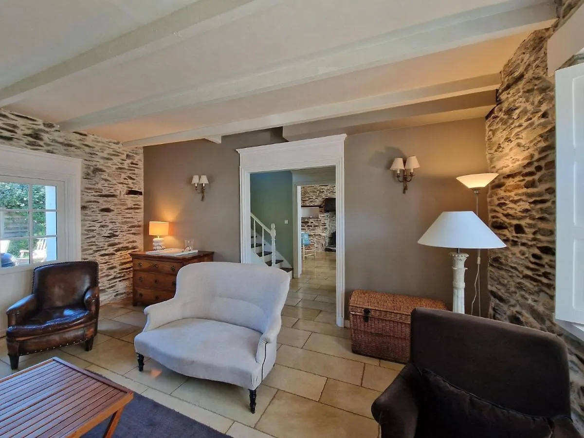 Hébergement de vacances Breton House In Locquirec, Near Beach France