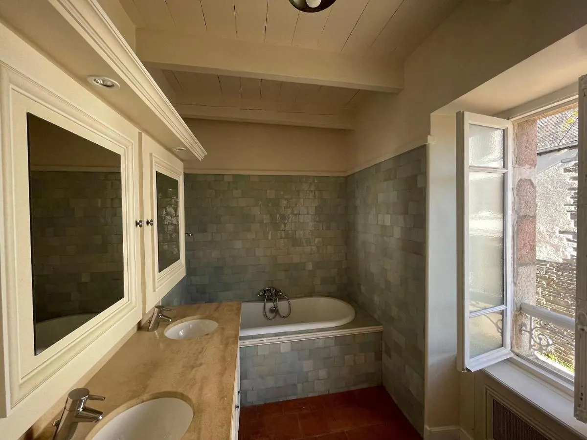 Breton House In Locquirec, Near Beach 0*, Locquirec